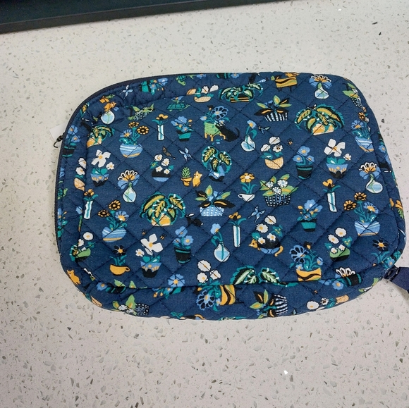 Vera Bradley Cord Organizer Plants NWT - Picture 2 of 4